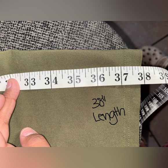 Gently Used: Women’s Small High-Stretch Joggers Pants (Small) - Picture 7 of 9